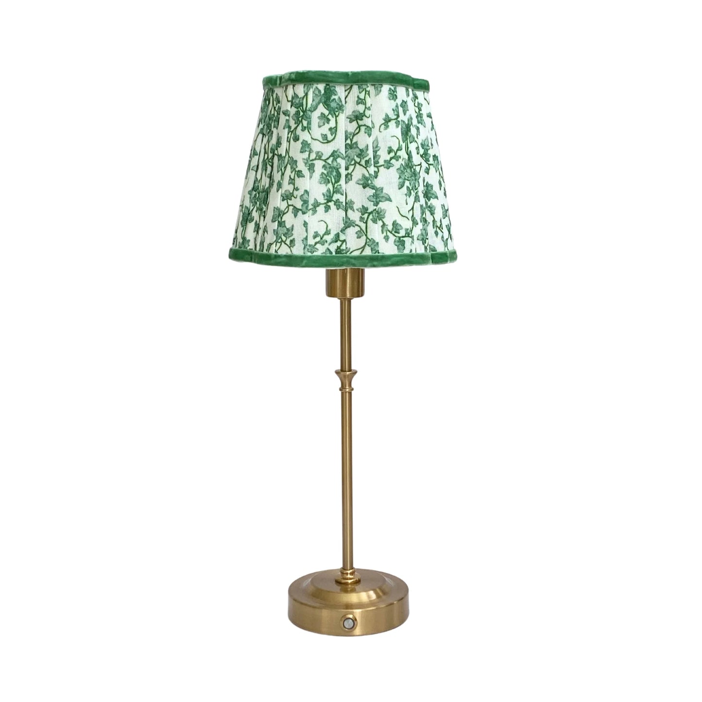 Ivy Scallop Shade & Gold Base - USB Table Lamp