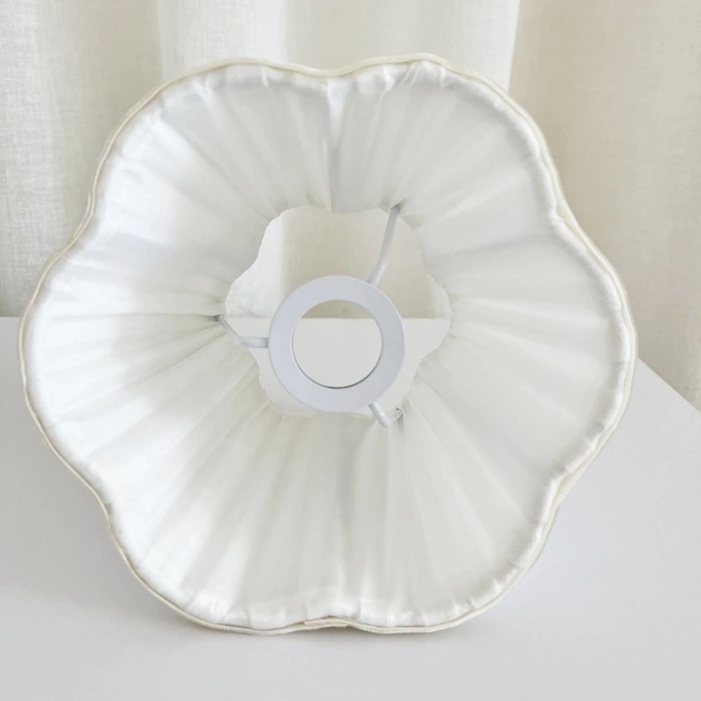 PRE ORDER - Beige Scallop Shade USB Table Lamp