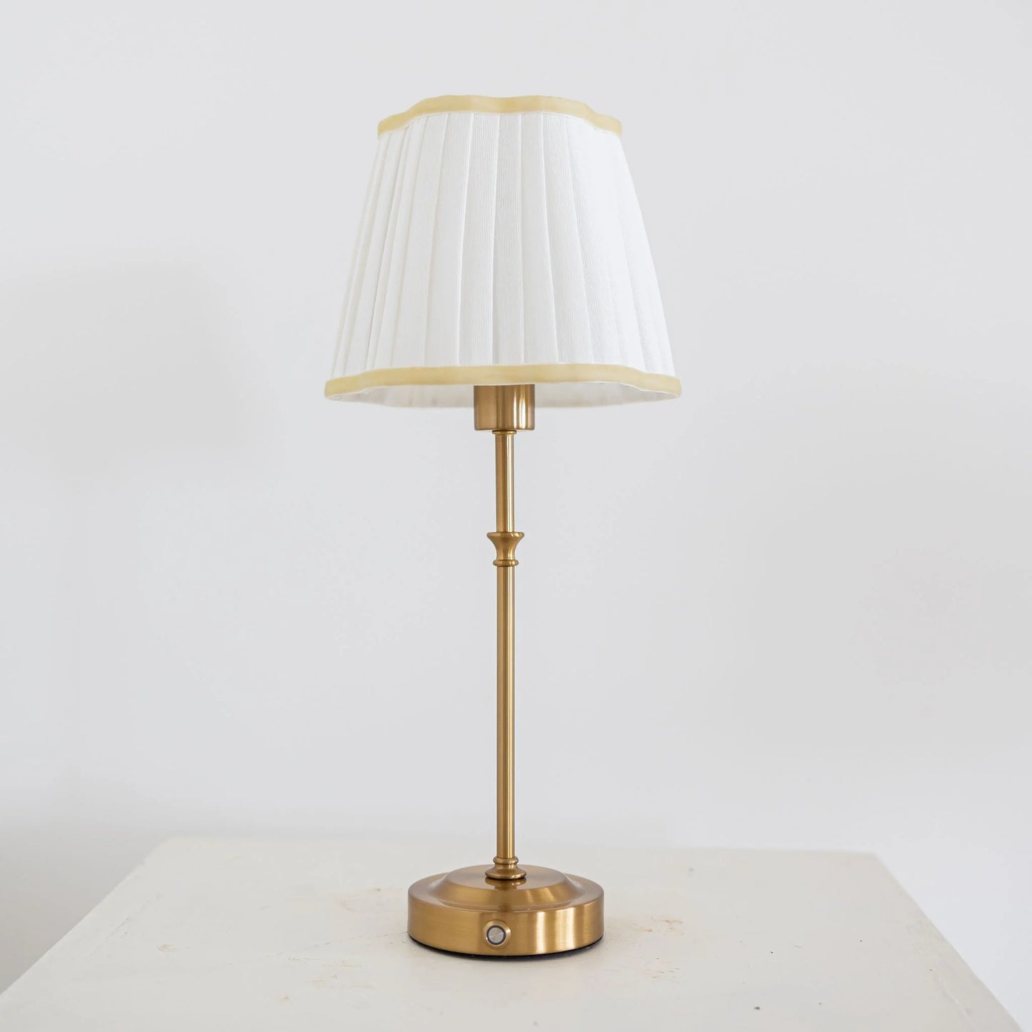 PRE ORDER - Beige Scallop Shade USB Table Lamp