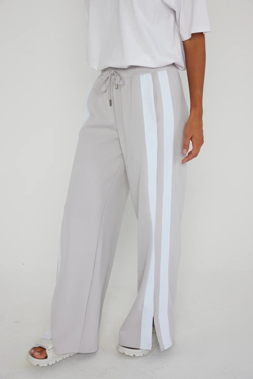 KINGSLEY Pants Light Grey
