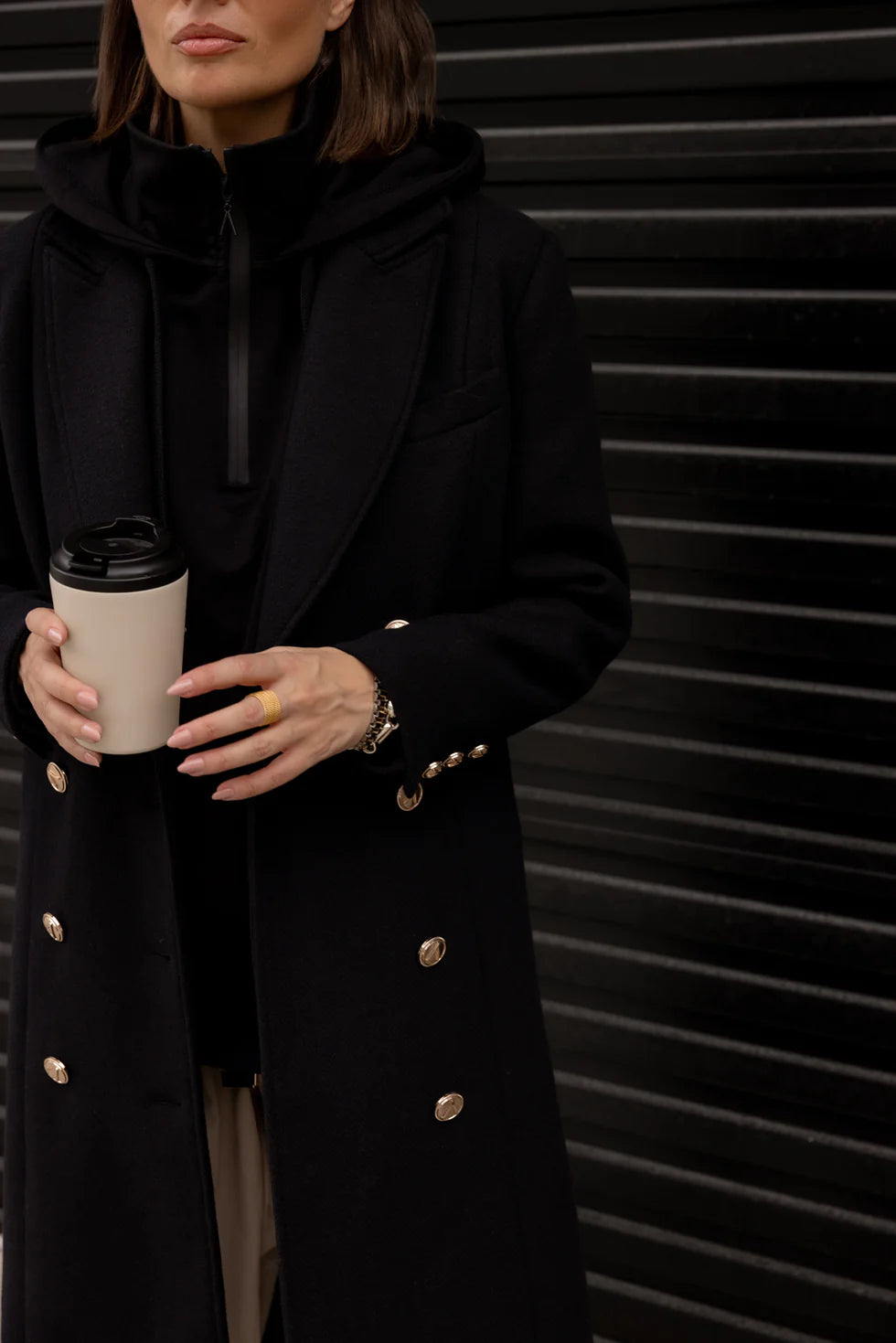 RUSSIAN Coat Black - Medium