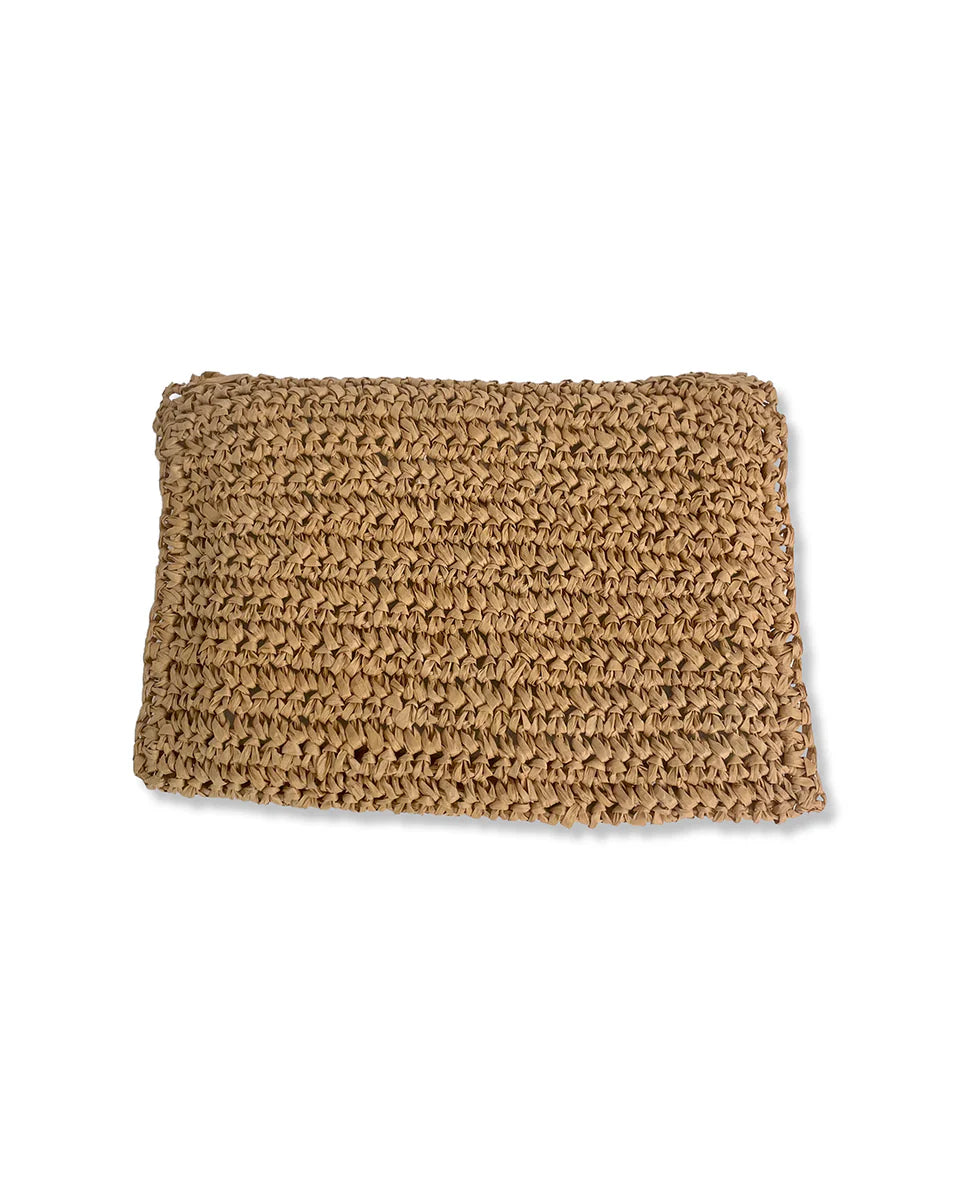 Natural Raffia Woven Clutch
