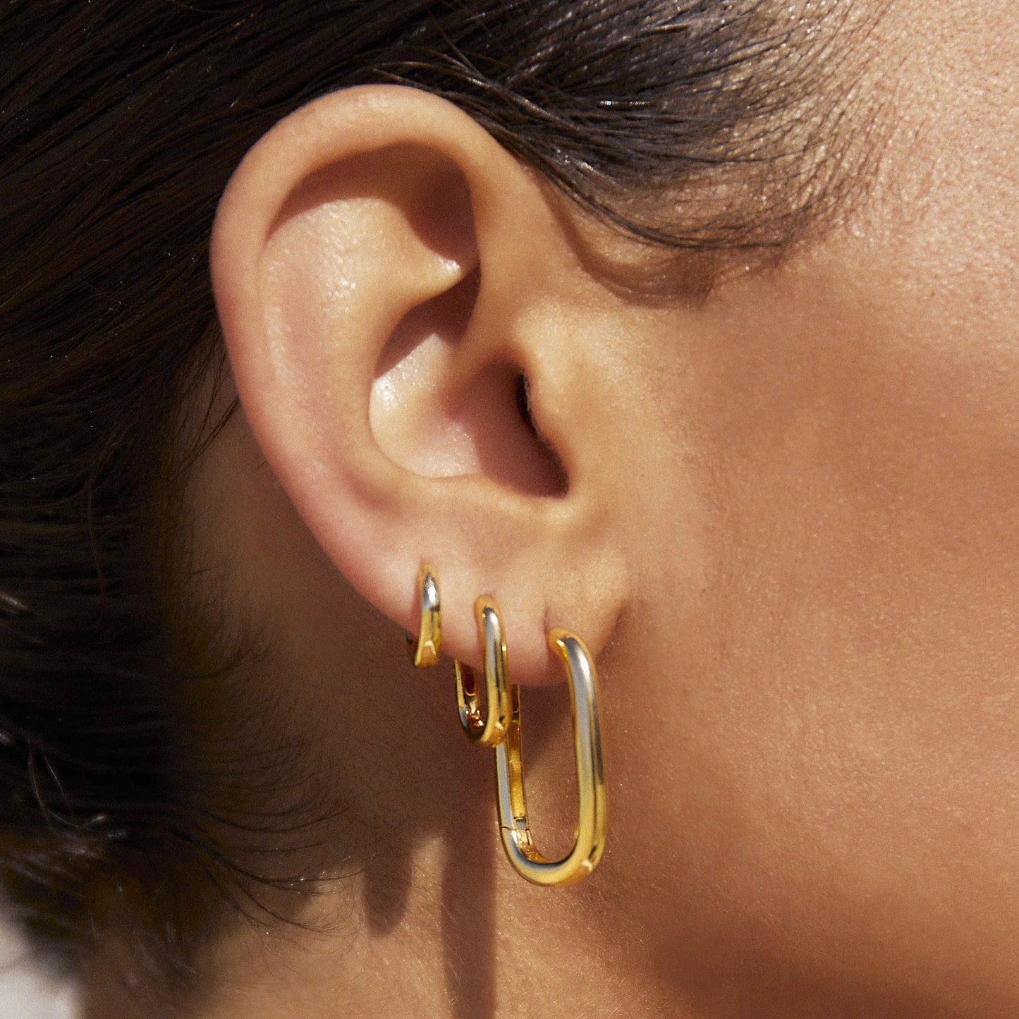 Link-up Gold Hoop Huggies - Medium