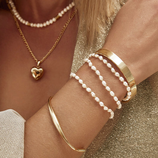 AMBER PEARL AND GOLD BRACELET