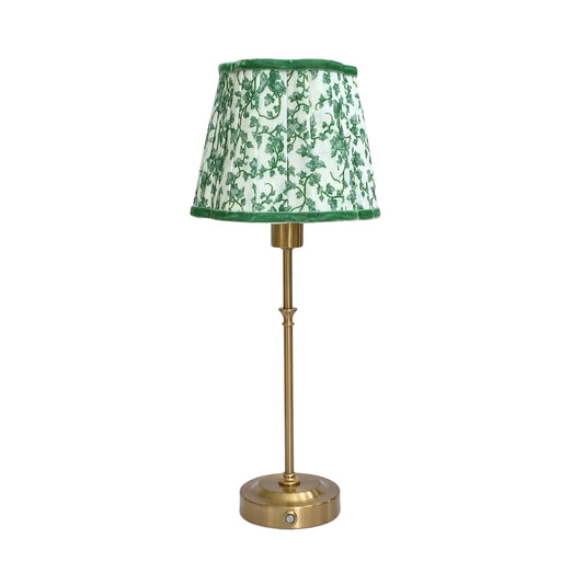 Ivy Scallop Shade & Gold Base - USB Table Lamp