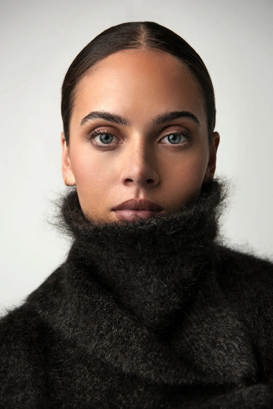 Mohair Wool Funnel Neck Vest Lerwick Mocha Clove