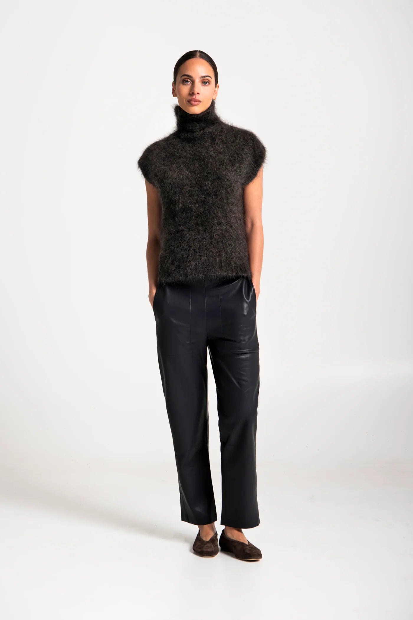 Mohair Wool Funnel Neck Vest Lerwick Mocha Clove