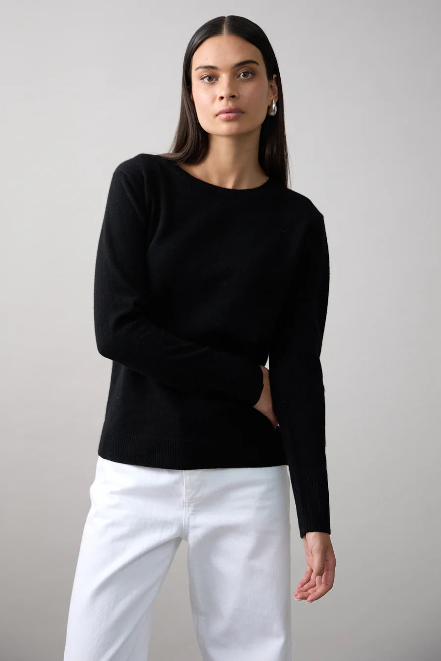Essential Slim Crew - Black