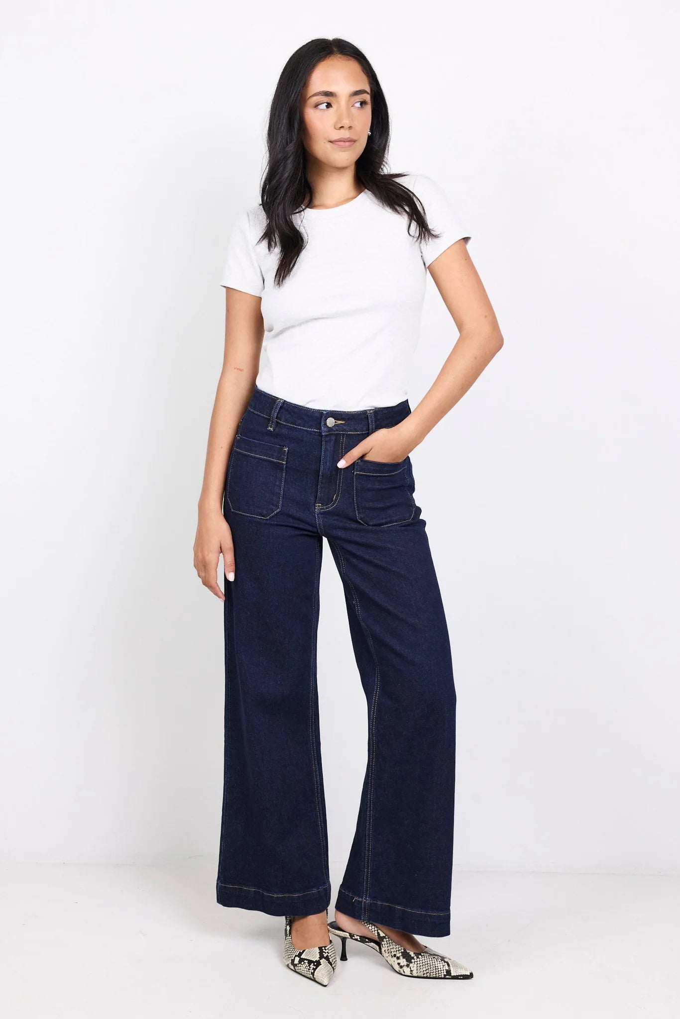 Zoey Indigo Petite High Rise Wide Leg Pocket Jean