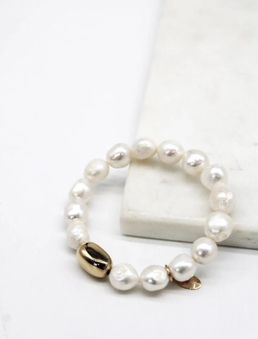 Lucienne Pearl Bracelet Gold Bean