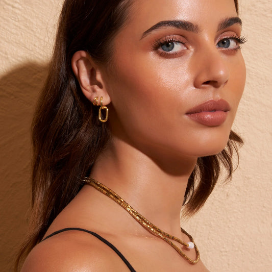 JEAN GOLD HUGGIE EARRINGS