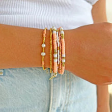 Load image into Gallery viewer, SUNNY BRACELET SET - CORAL
